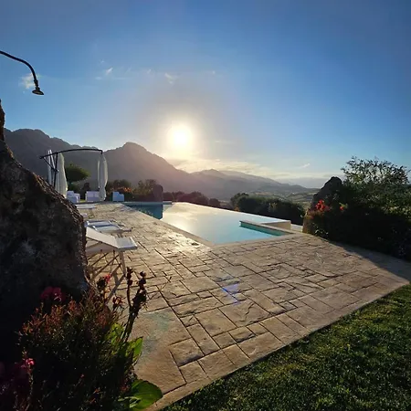 Bed and Breakfast Casteldoria
