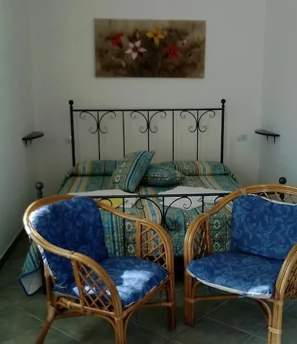 Alojamento de Acomodação e Pequeno-almoço Casteldoria Santa Maria